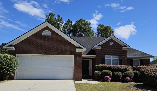 Fort Eisenhower TDY Rental, 3BR, 2 Bath, 2-car garage - just 5 min. to Gate 3.