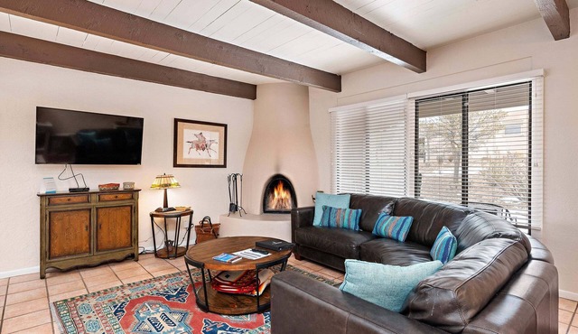 Fort Marcy 35 | Just Like Home - But Even Better! 2-Bdrm, Walk To Plaza, Fireplace