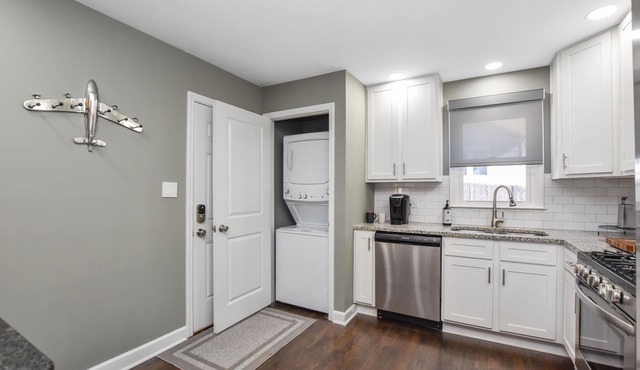 Fort Mill-Rock Hill Buy 3 get 1 Free night! Close to everything in FM & RH