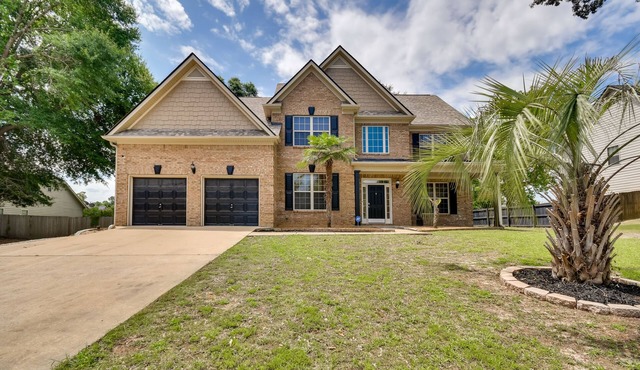 Fort Mitchell Vacation Rental w/Home Office!