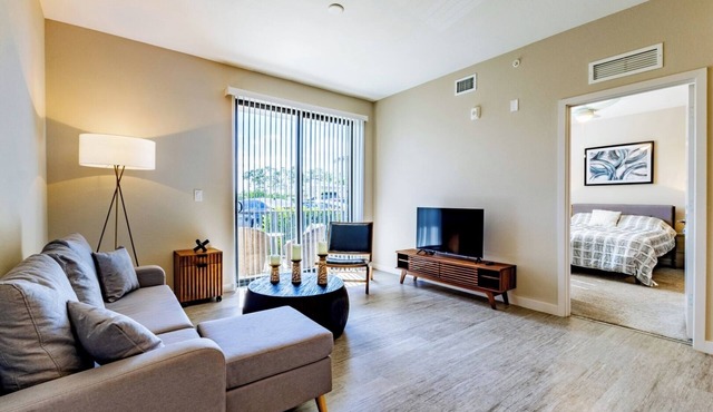 Fort Myers 1BR Condo | Pool + Gym + BBQ