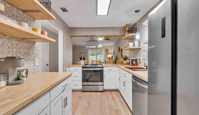 Fort Walton Beach 2BR Townhouse Near Downtown