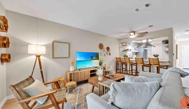 Fort Walton Beach 2BR Townhouse Near Downtown