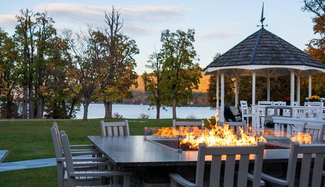 Fort William Henry Hotel and Conference Center