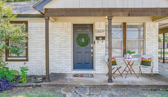 Fort Worth Getaway! Near The Stockyards, Downtown & All The Fun!