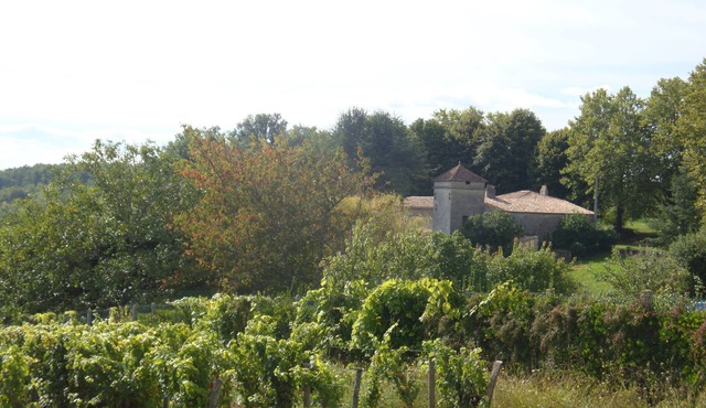 Fortified house in the interwar seas
