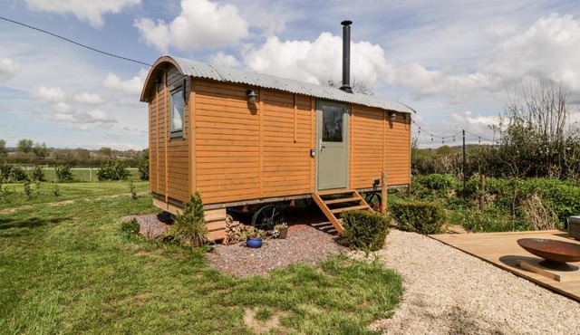 Forton House Shepherds Hut 2