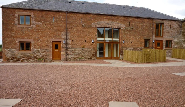 Fortress, Irthington all ground floor, dog friendly, close to Hadrians Wall
