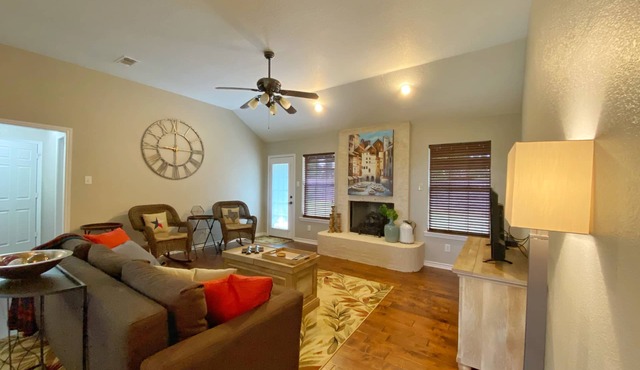 Fortunata Winery Casa Bella Sole Spacious 3BR Home