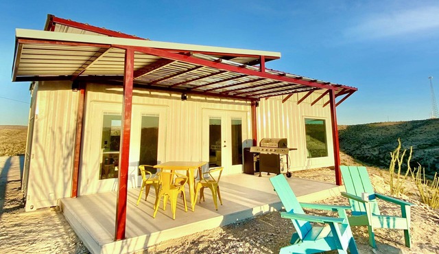 Fossil Knob Ridge -Buena Suerte: Ultra Modern