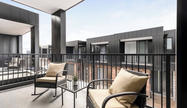 Foundry Lane Apartments by Urban Rest