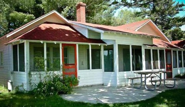 Fountain Point - Gebhardt Cottage