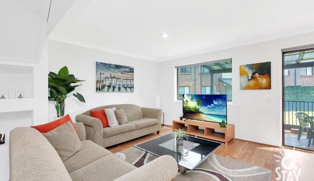 Fountain View Estate - QSTAY