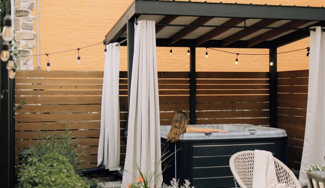 Four Bed Family Stay. Near Sight and Sound. Hot Tub. Full Kitchen.