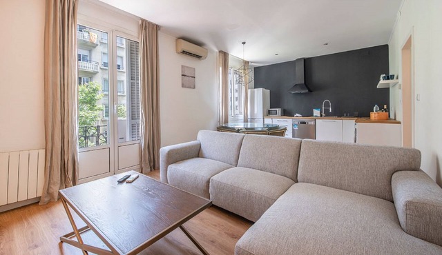 Four bedroom apartment in Aribau - You Stylish