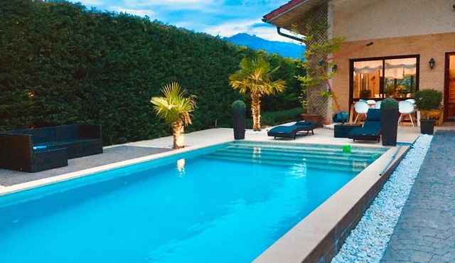 Four Bedroom Chalet with Private Pool in the Heart of Rioja Alavesa