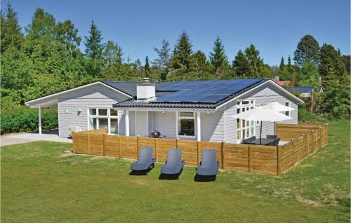 Four-Bedroom Holiday Home Ebeltoft With A Fireplace 04