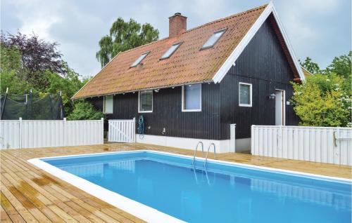 Four-Bedroom Holiday Home In Grasted