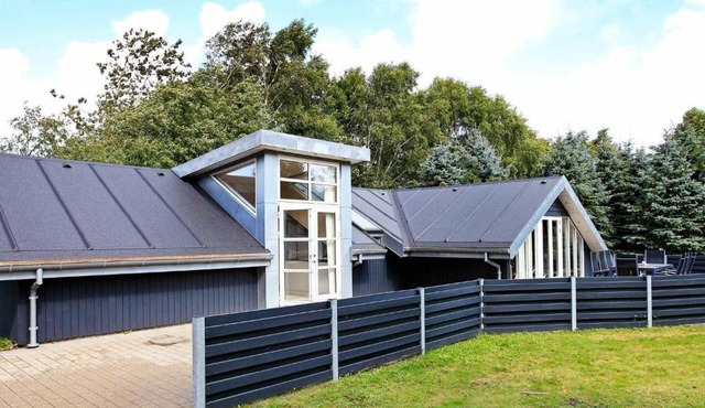 Four-Bedroom Holiday home in Oksbøl 17