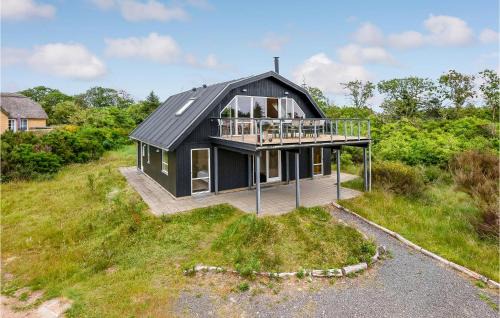 Four-Bedroom Holiday Home In Skjern