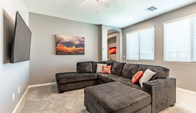 Four Bedroom Three King Beds