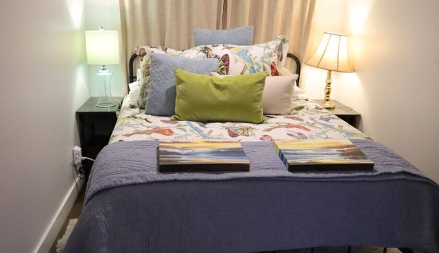 Four Bedrooms near UW Cap Hill and Arboretum