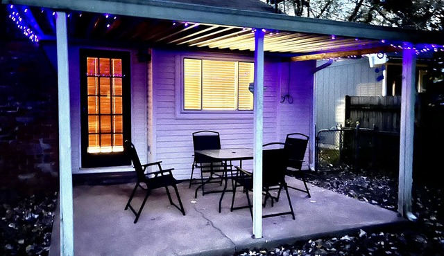 Four bedrooms, sleeps up to 12/Centrally Located