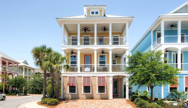 👑Four King Beds-Lagoon Pool-Hot Tub-Beach Trolley- 5BR House of Kings👑