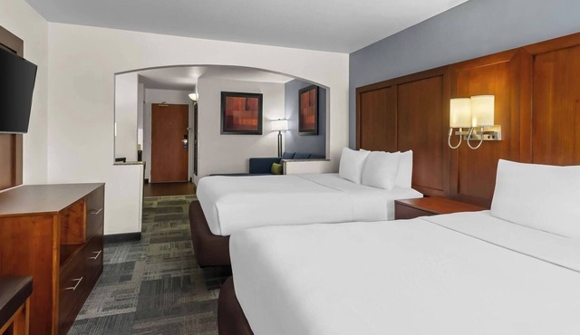 Four Playful Suites Near Denver Tech, Dining, Shops & Entertainment