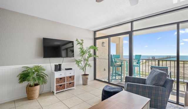 Four Point Lighthouse | Pet Friendly, Lagoon Views