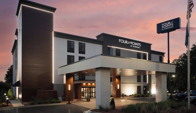Four Points by Sheraton Fayetteville Fort Bragg