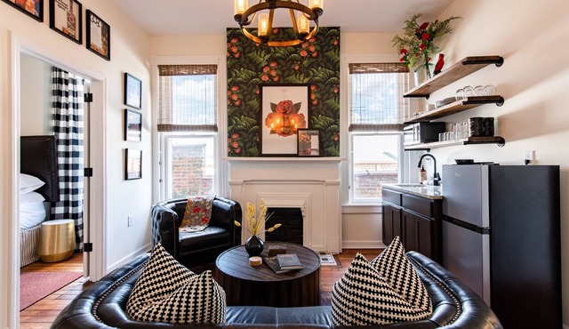 Four Roses Suite, The Woodford Hotel