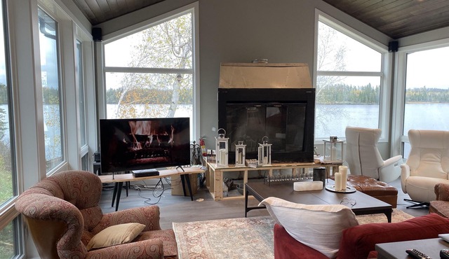 Four Season Cottage - New Construction on Remote Lake