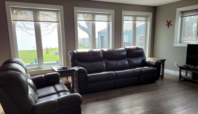 Four Season Home with Private Lake Erie Beachfront