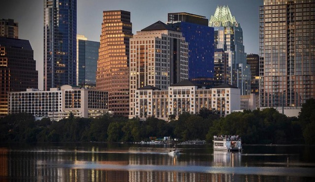 Four Seasons Hotel Austin