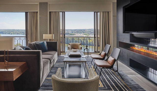 Four Seasons Hotel Austin
