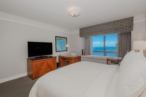 Four Seasons Hotel Miami Luxury One Bedroom Ocean View Suite- Free Parking