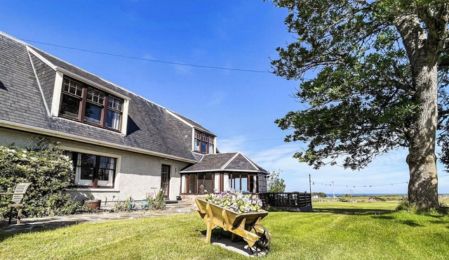 Fourpenny Studio - UK34745