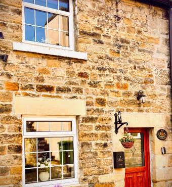 Fox Cottage - Cosy Stay on Pateley High Street