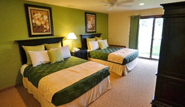 Fox Hills Condo '25 Draft Rental - Transportation Included! Will Accept OBO
