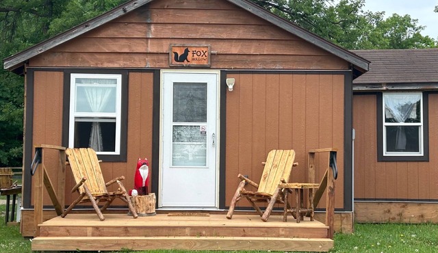 Fox Hollow Cabin - Three blocks from the iconic Federal Dam on Leech Lake!