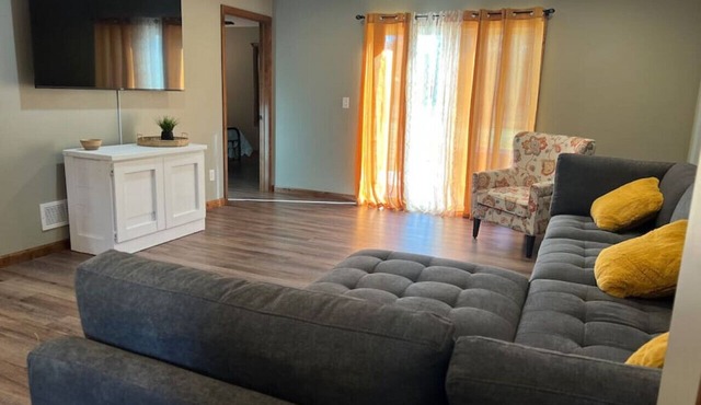 Fox Lake Road Bungalow (Near Trine University)