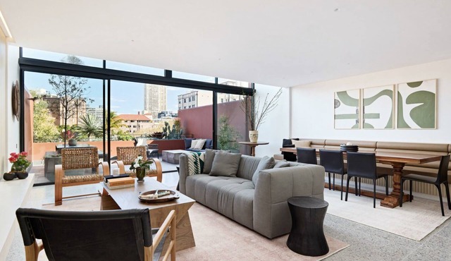 Fox on Macleay is a Two Bedroom Apartment