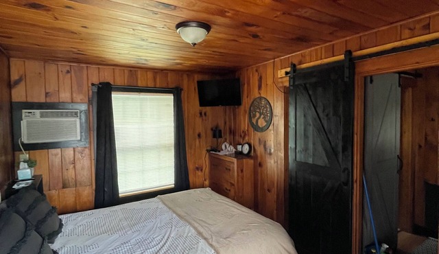 Fox Place - Little Room I