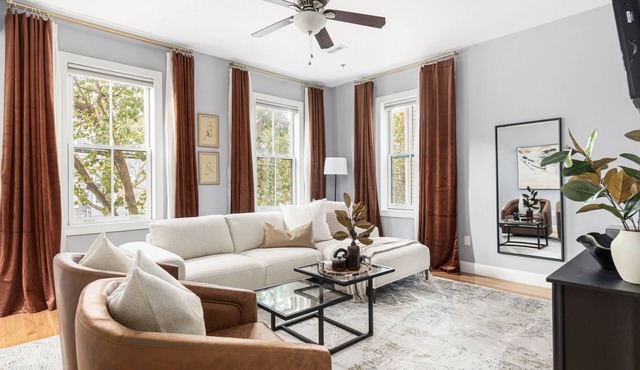 Fox Point Near Brown, RISD, Marina, Downtown Providence