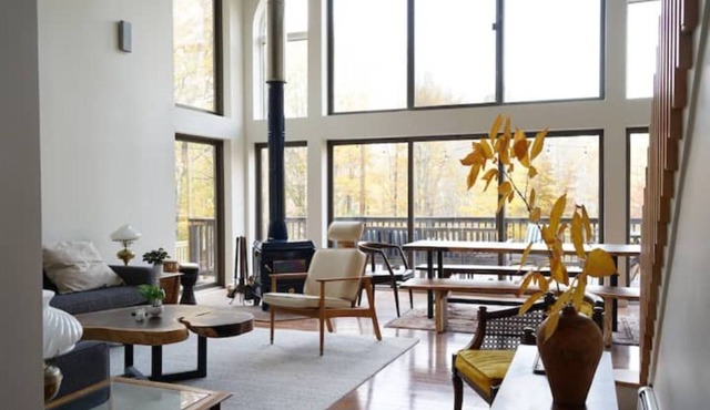 Fox & Quail: views, pond, hot tub, hike, ski, swim