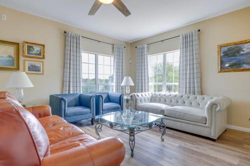 'Fox Ridge Farmhouse' - Hill Country Getaway!