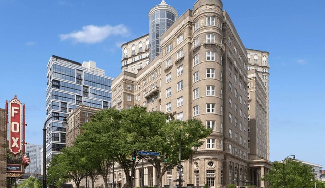 Fox Theatre Next Door | Rooftop Fitness + Dining