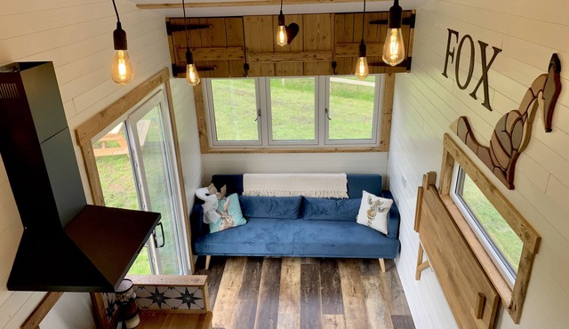 Fox Tiny House is a wonderful place to escape to with all the home comforts you can imagine! A king-