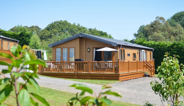 Foxes Run - a lodge that sleeps 4 guests in 2 bedrooms